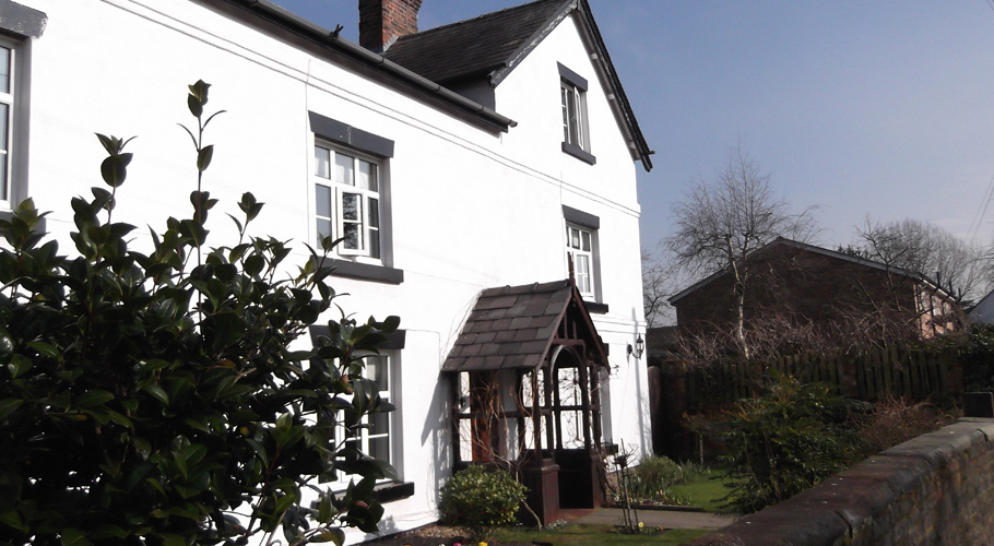 Bed and Breakfast in Hale, Liverpool